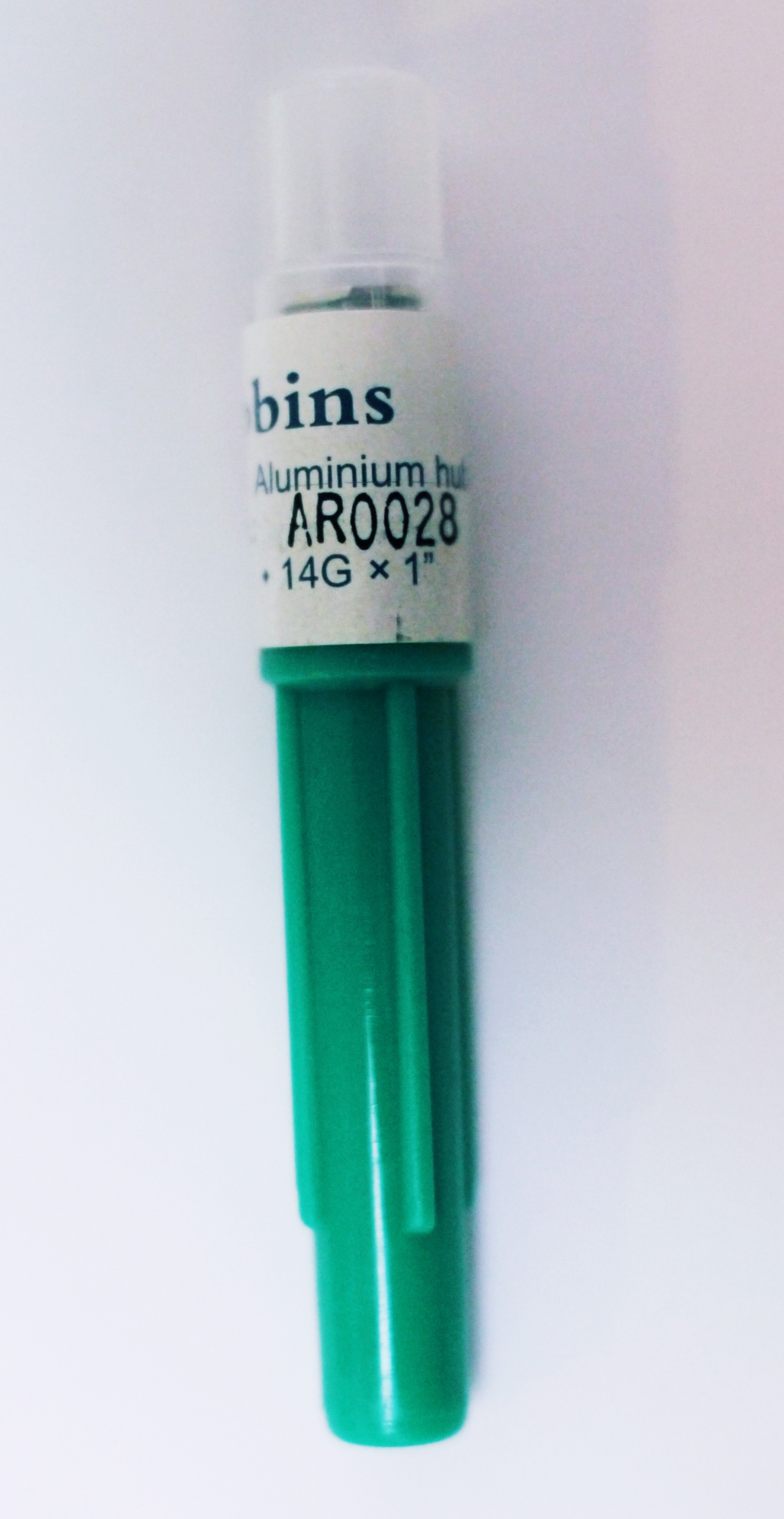 Naald 14Gx25mm aluminium 100* kort (koeien) 1 Naald 14Gx25mm aluminium 100*  kort (koeien)