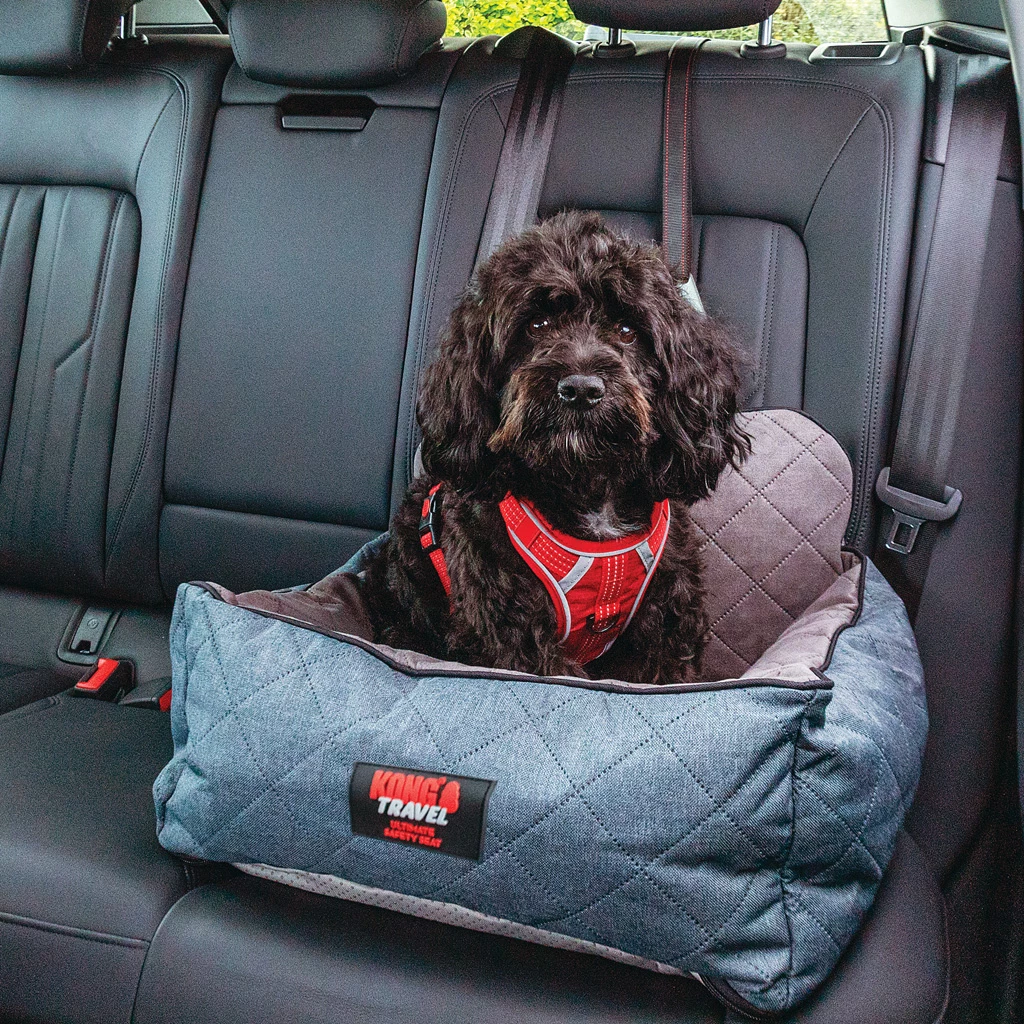 Kong Travel Ultimate Safety Seat 4 Kong Travel Ultimate Safety Seat zwarte hond